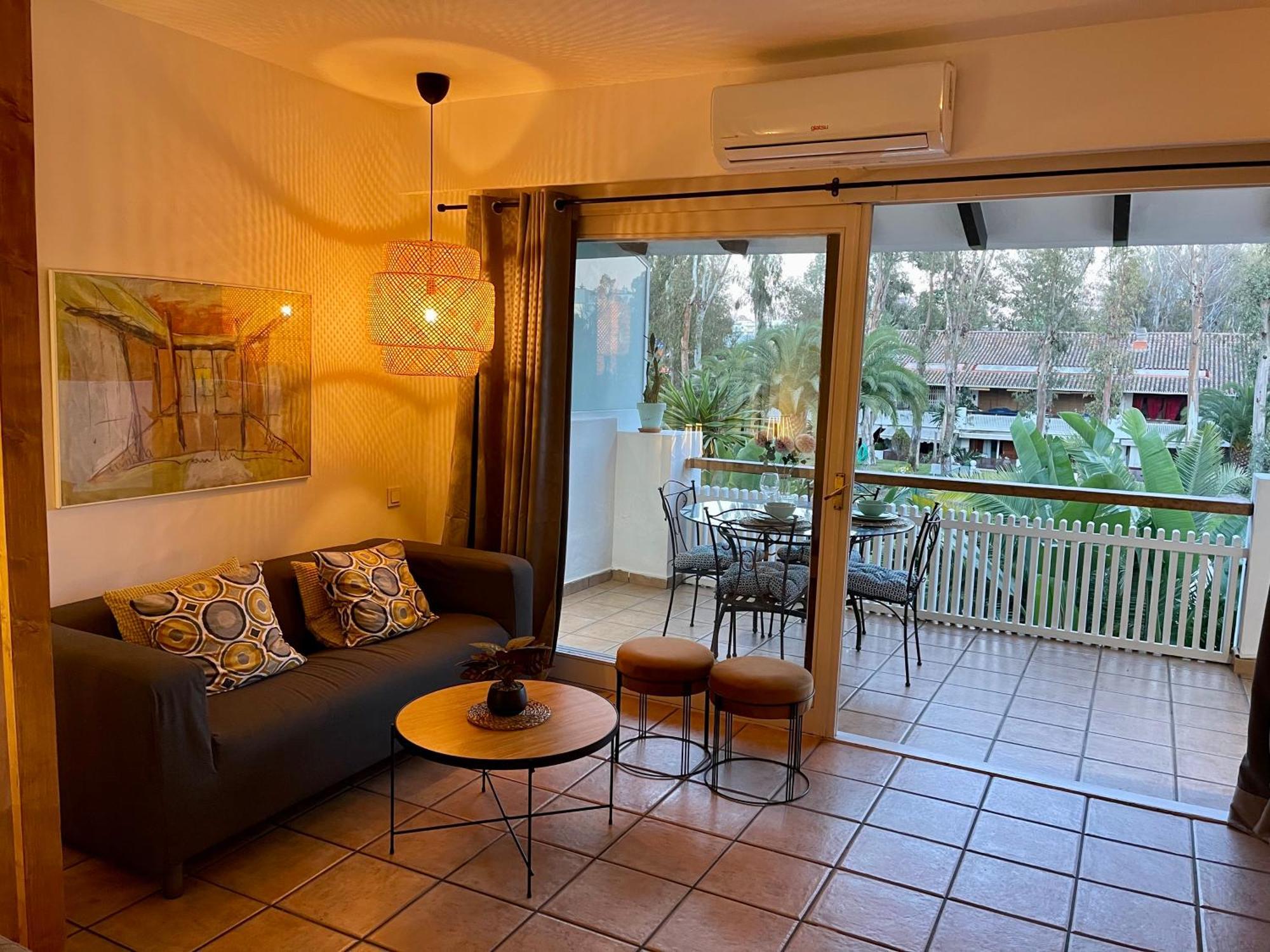 Puerto Banus Pol Suite Y Hada Suite Μαρμπέλλα Εξωτερικό φωτογραφία
