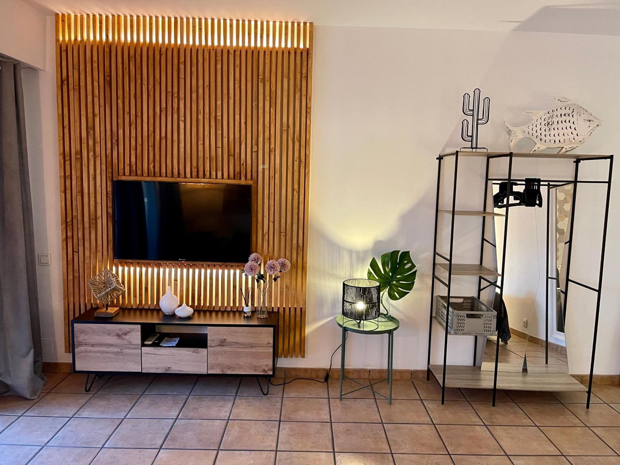 Puerto Banus Pol Suite Y Hada Suite Μαρμπέλλα Εξωτερικό φωτογραφία