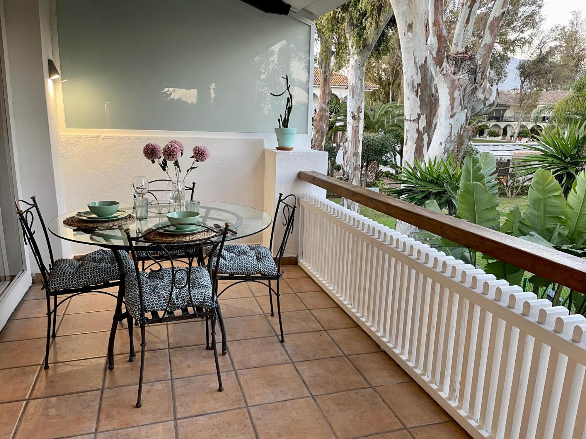 Puerto Banus Pol Suite Y Hada Suite Μαρμπέλλα Εξωτερικό φωτογραφία
